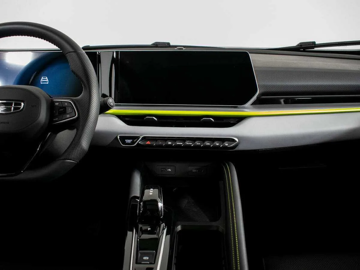 Geely Coolray
