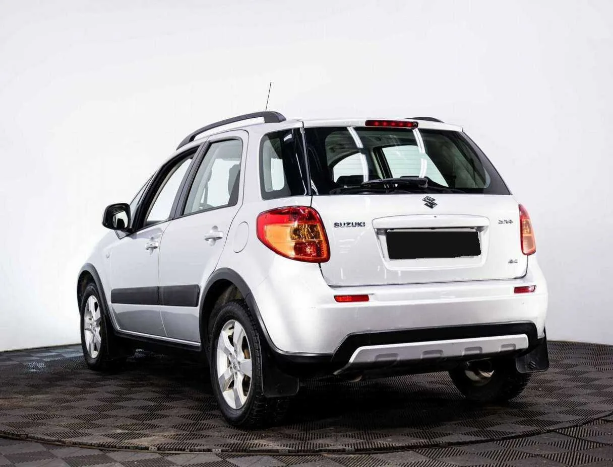Suzuki SX4
