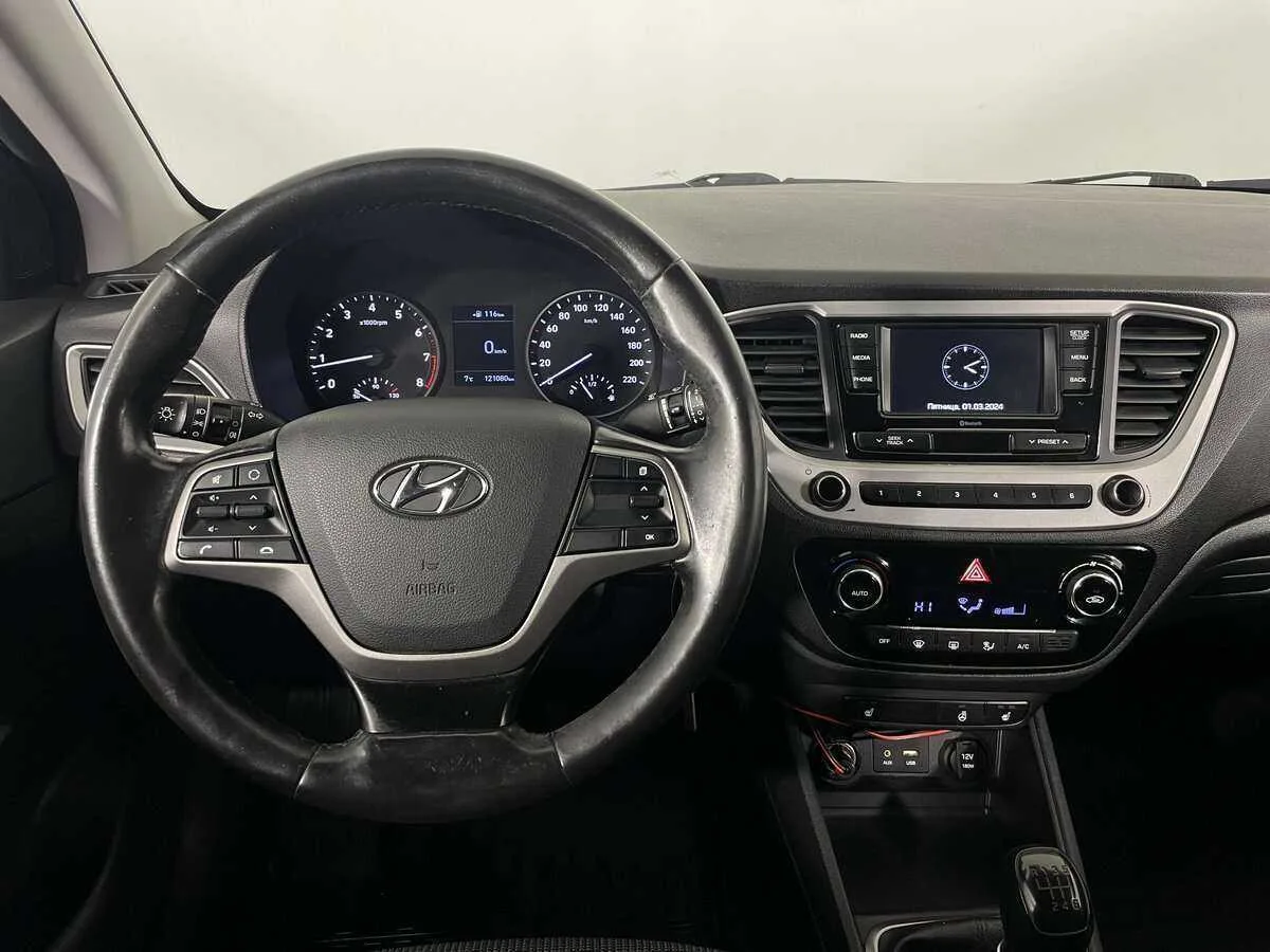 Hyundai Solaris