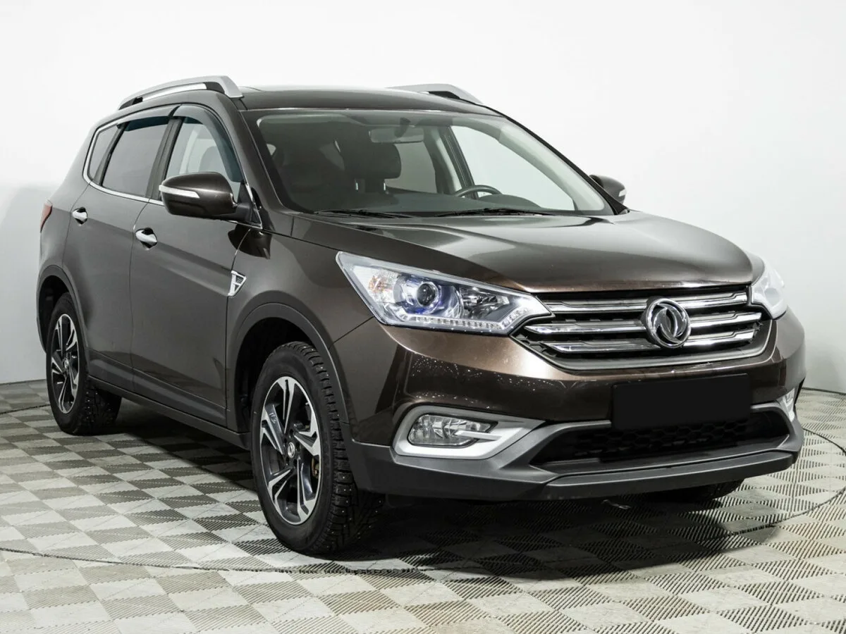 Dongfeng AX7