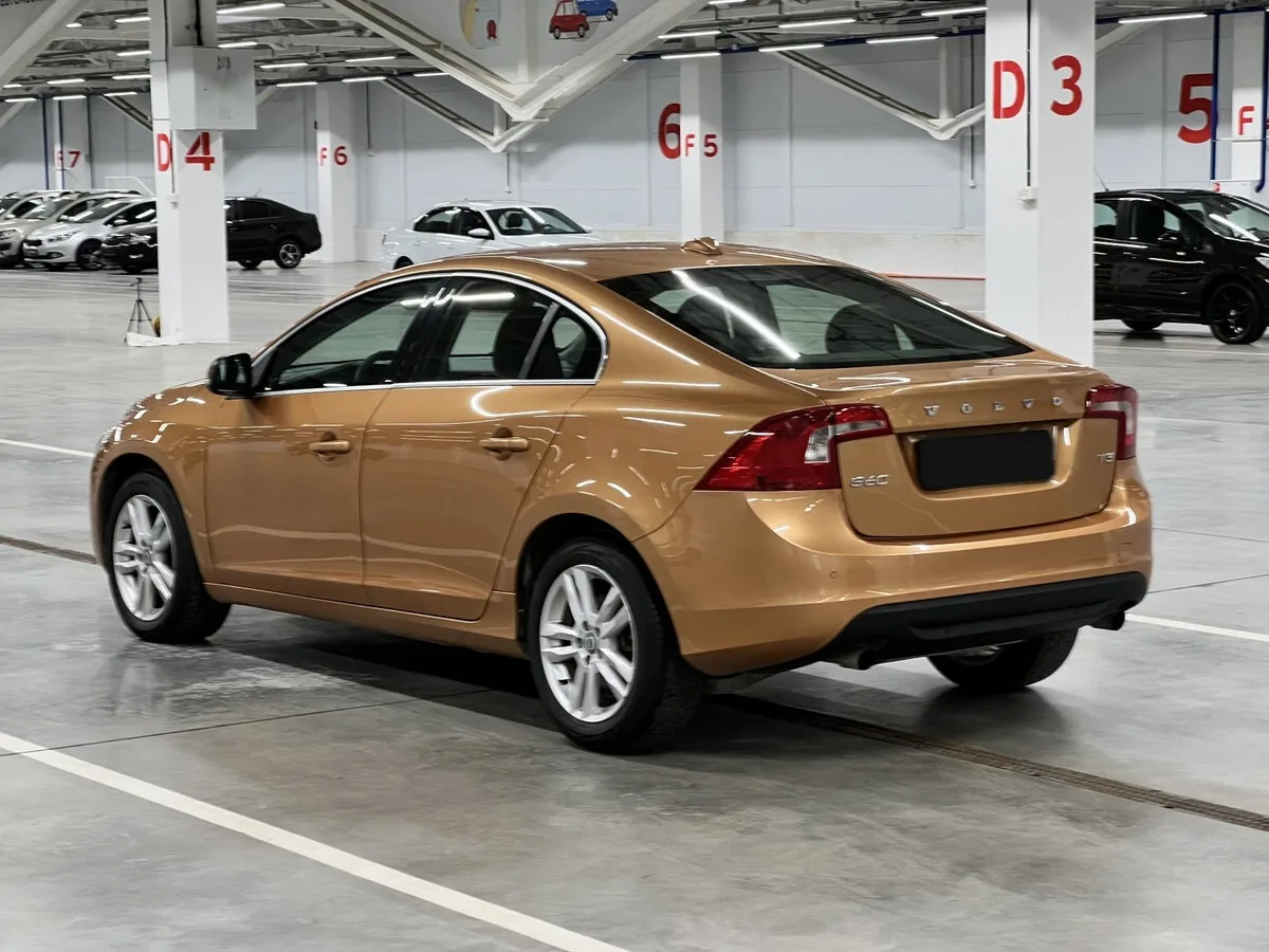 Volvo S60