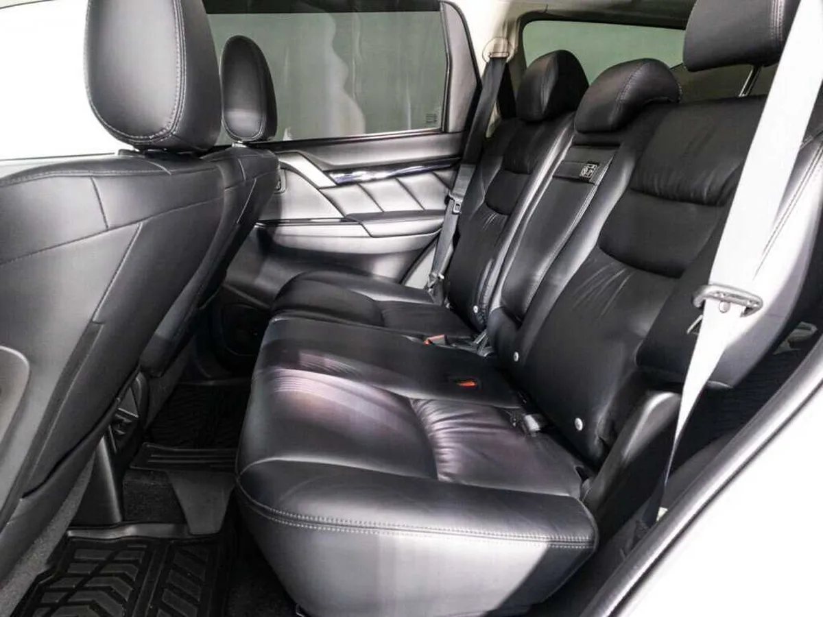Mitsubishi Pajero Sport
