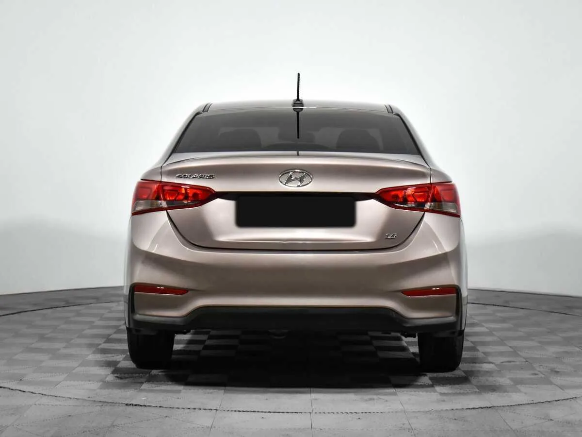 Hyundai Solaris