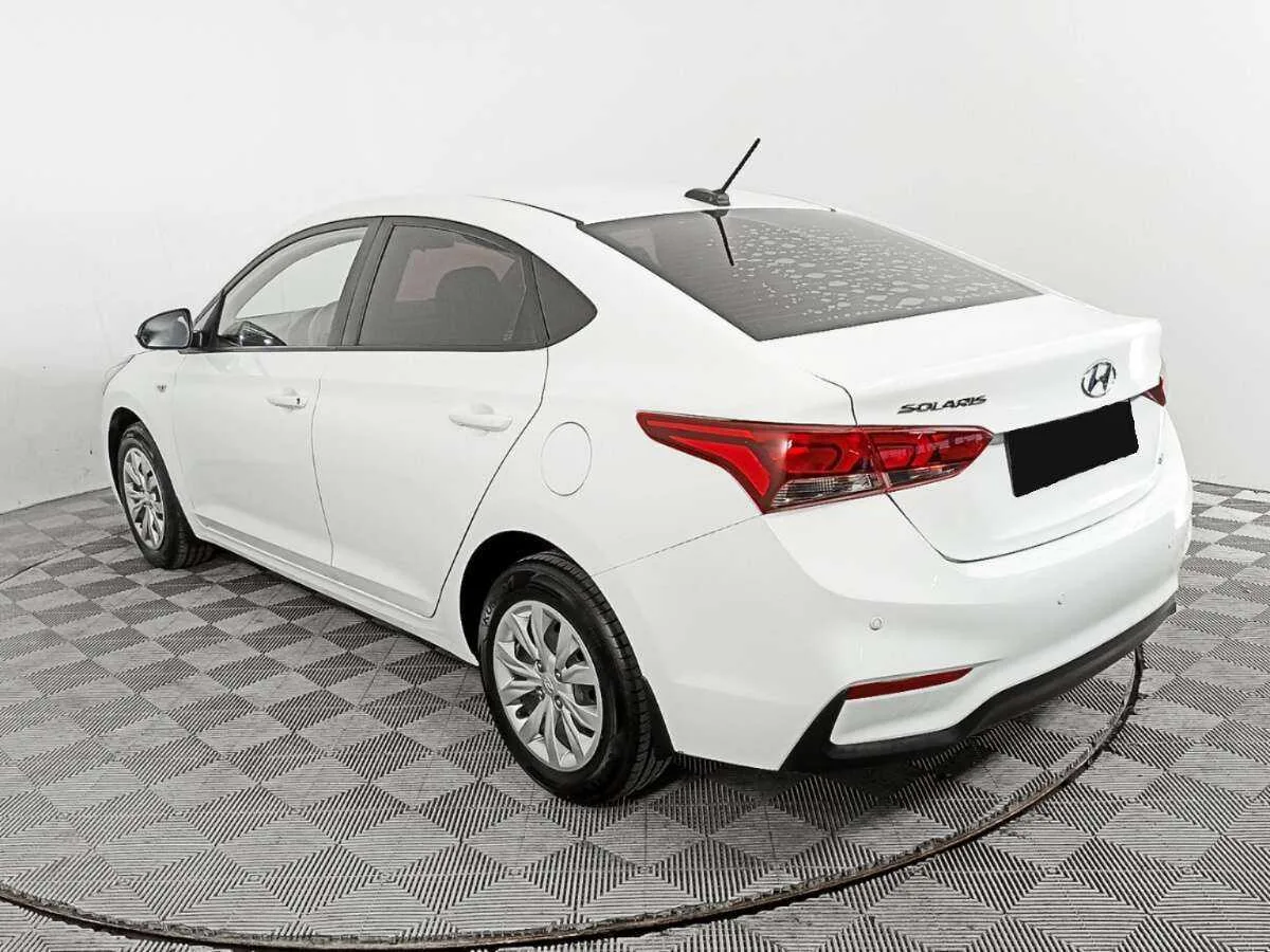 Hyundai Solaris