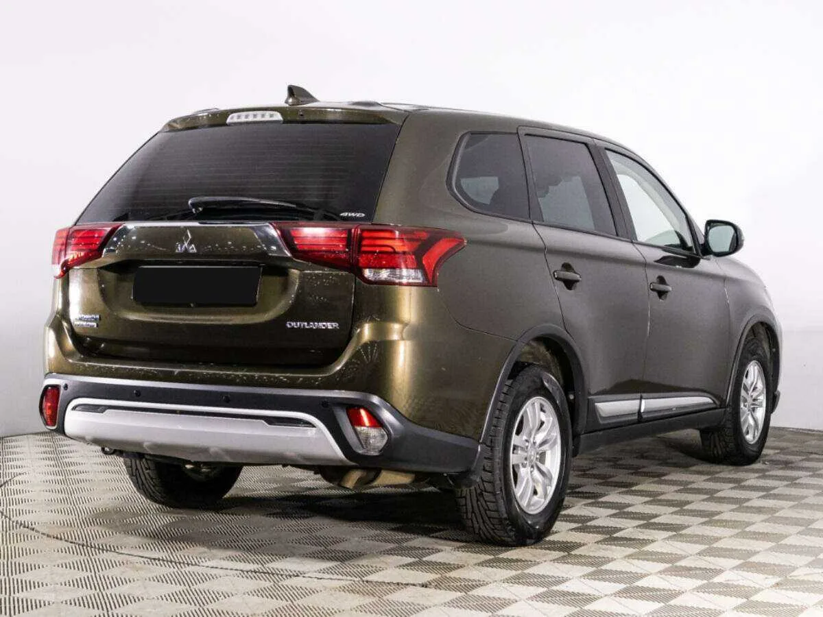 Mitsubishi Outlander