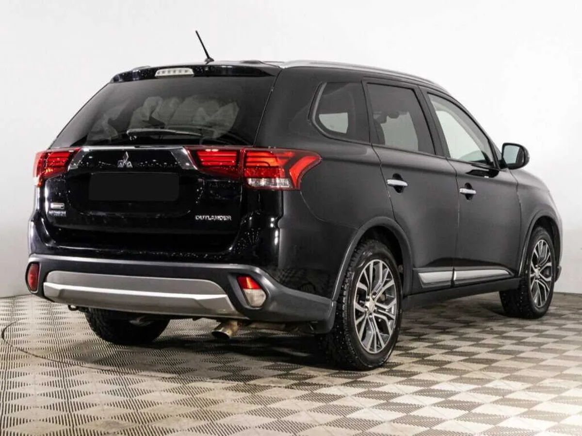 Mitsubishi Outlander