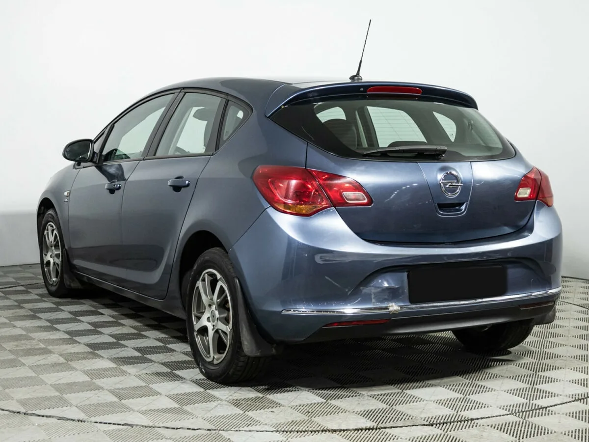 Opel Astra