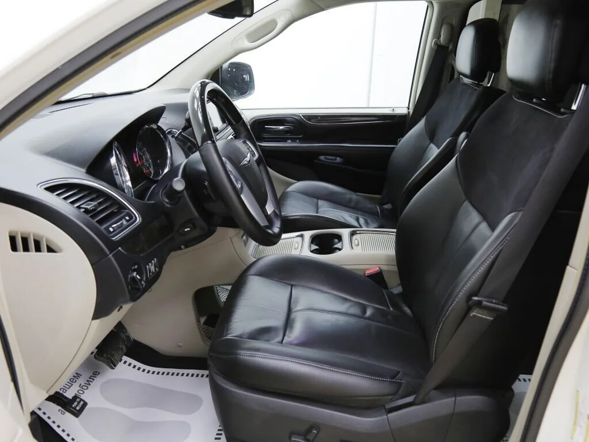 Chrysler Voyager