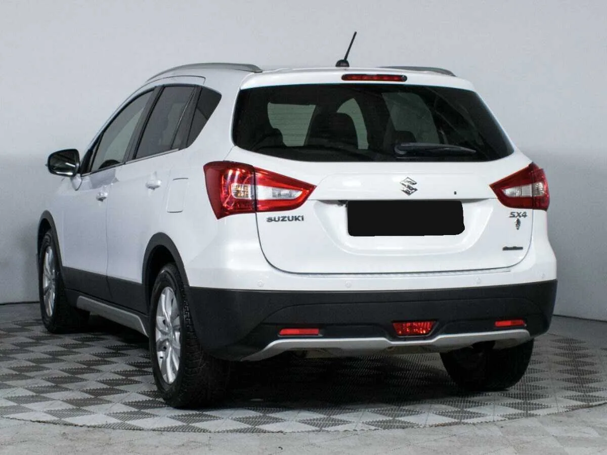 Suzuki SX4