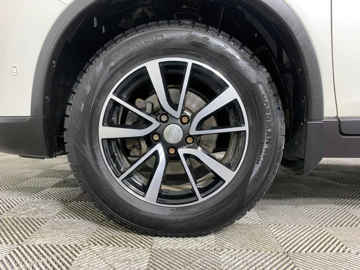 Nissan X Trail