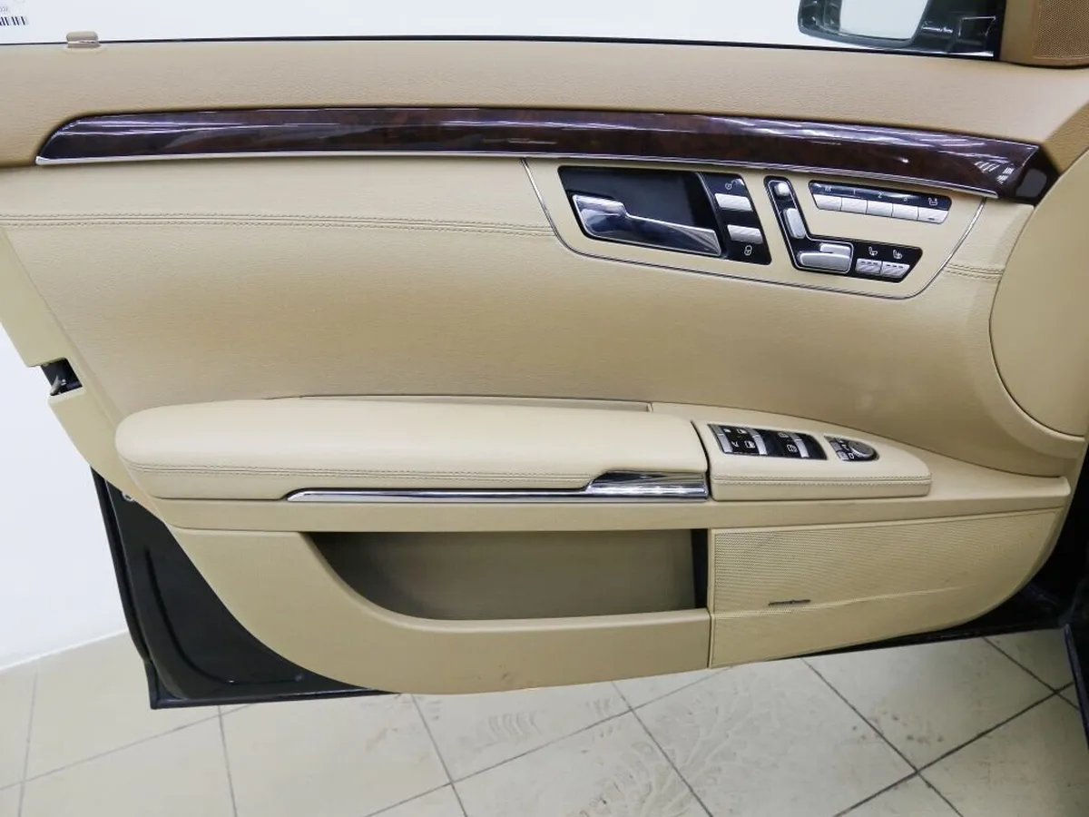 Mercedes-Benz S-Класс
