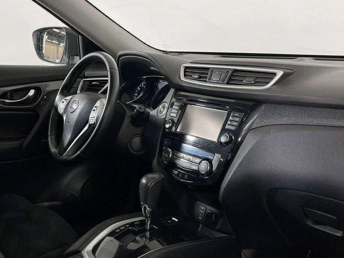 Nissan X Trail