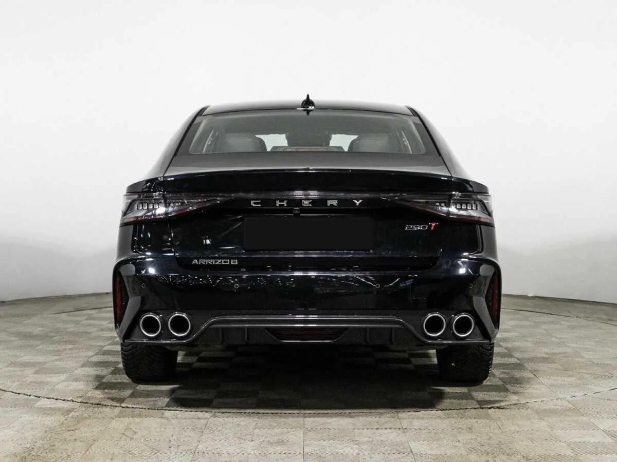 Chery Arrizo 8