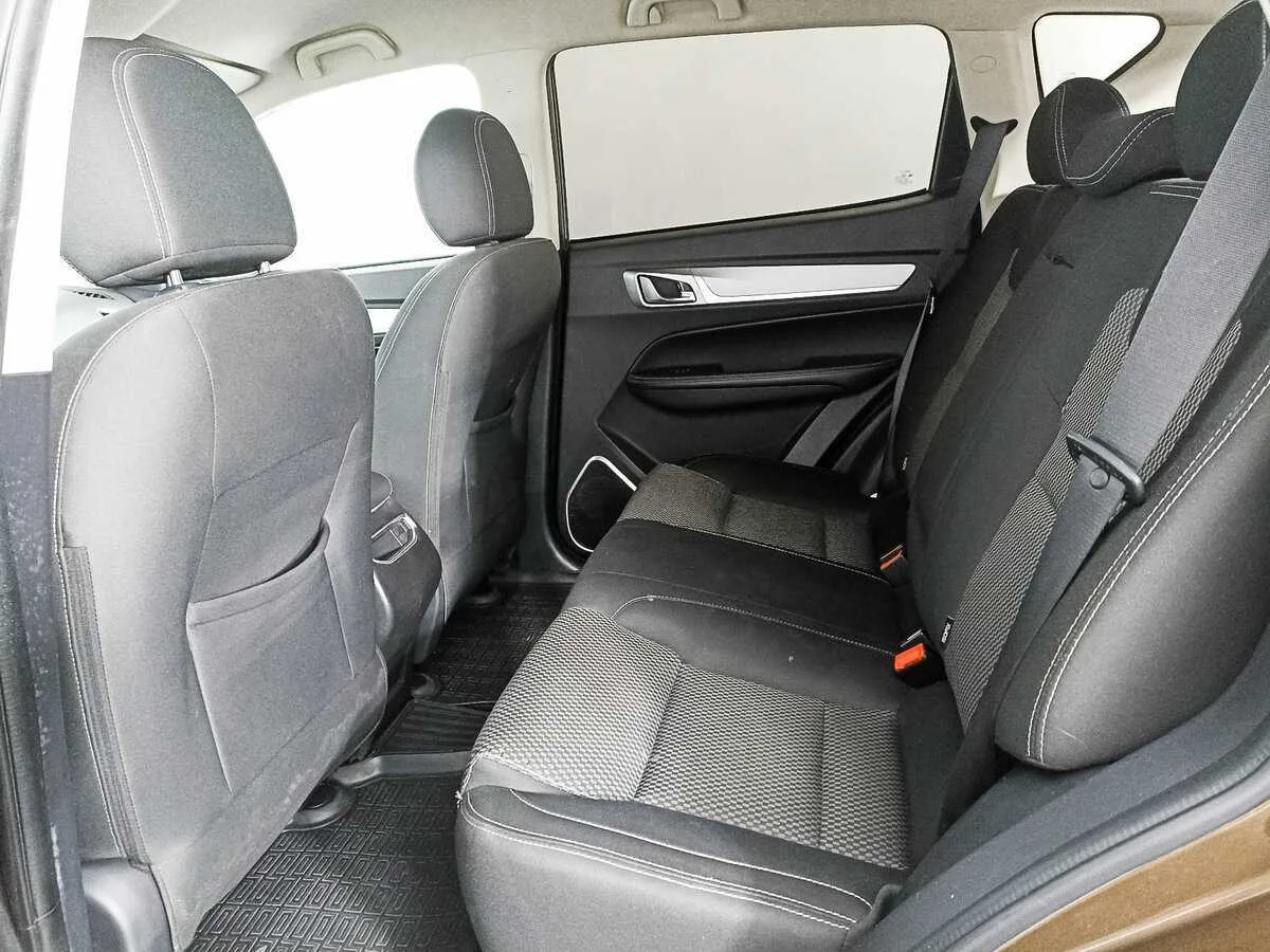 Geely Emgrand X7