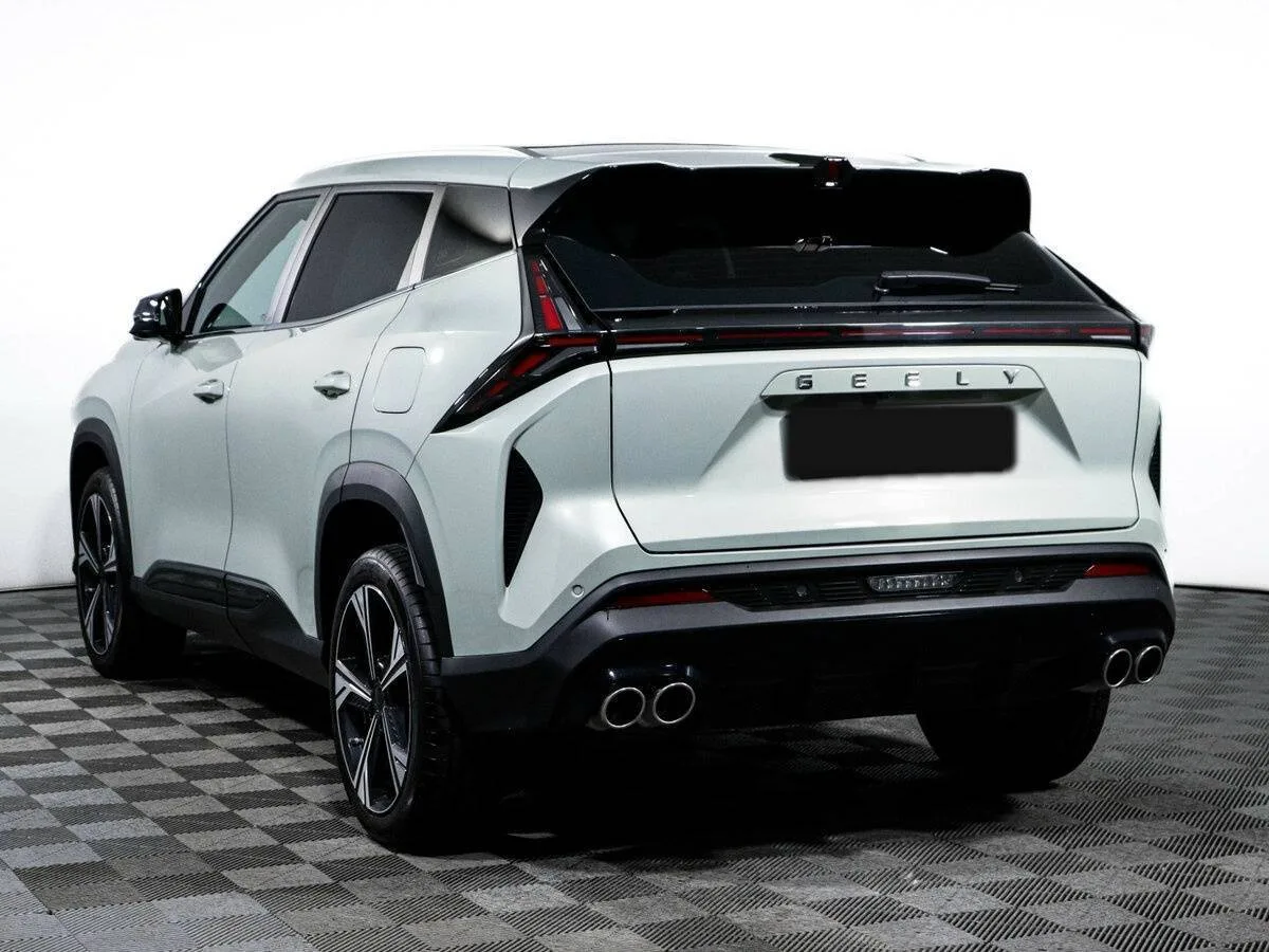 Geely Atlas