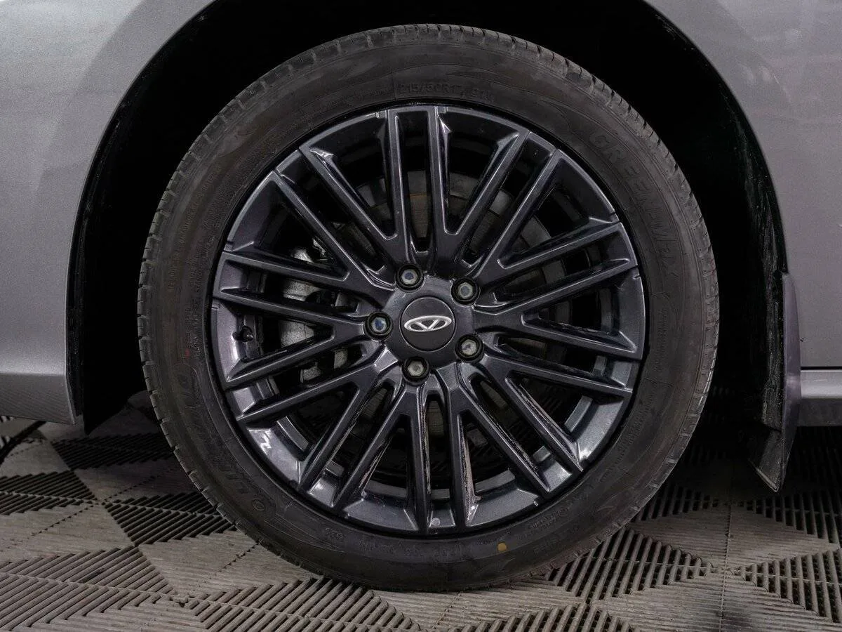 Chery Arrizo 8