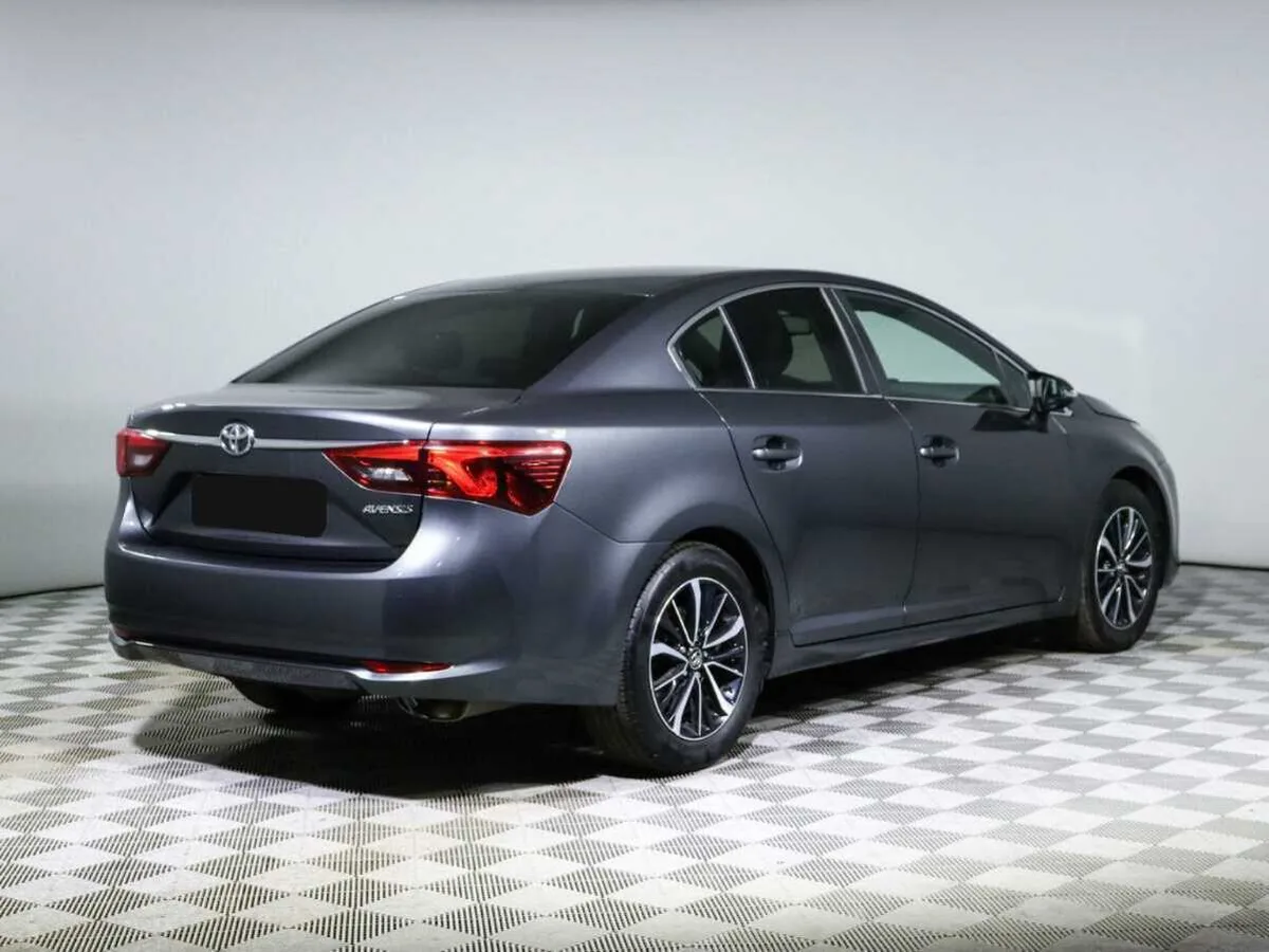 Toyota Avensis
