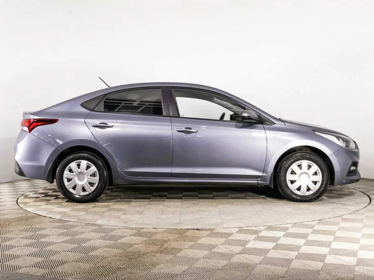 Hyundai Solaris