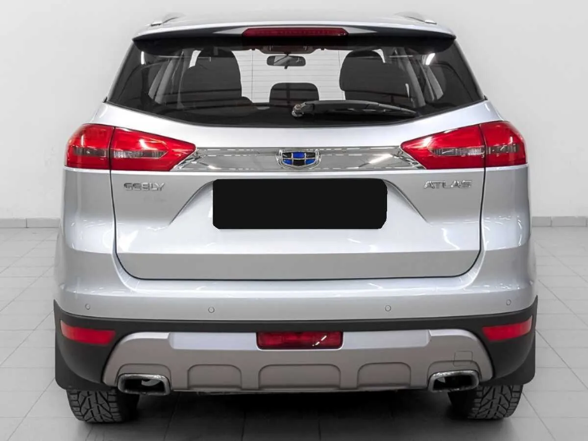 Geely Atlas