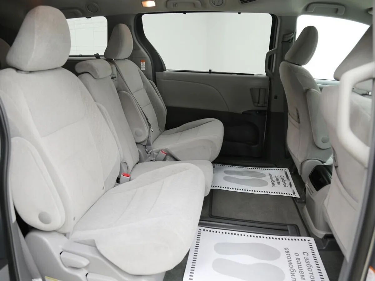 Toyota Sienna