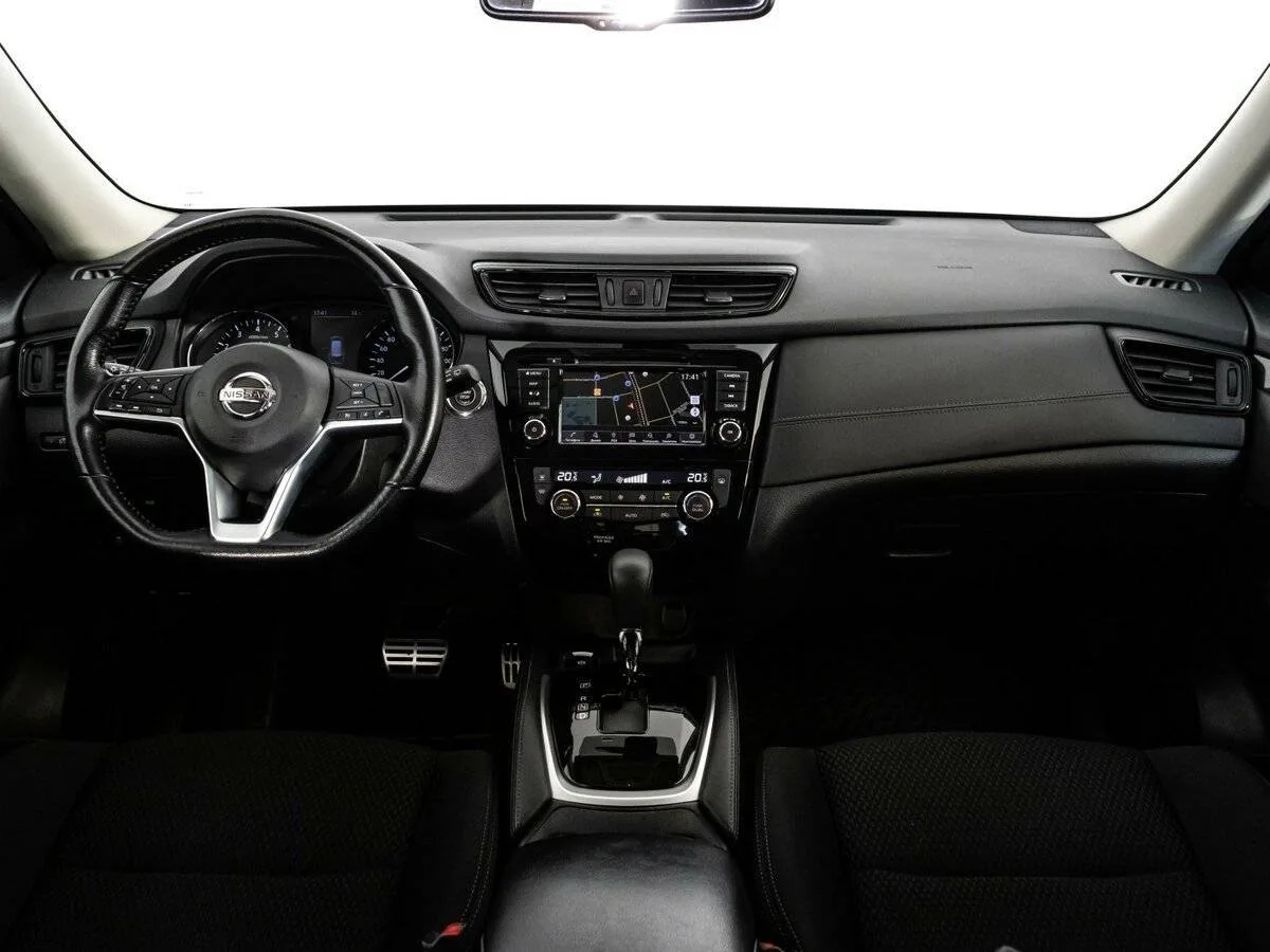 Nissan X Trail