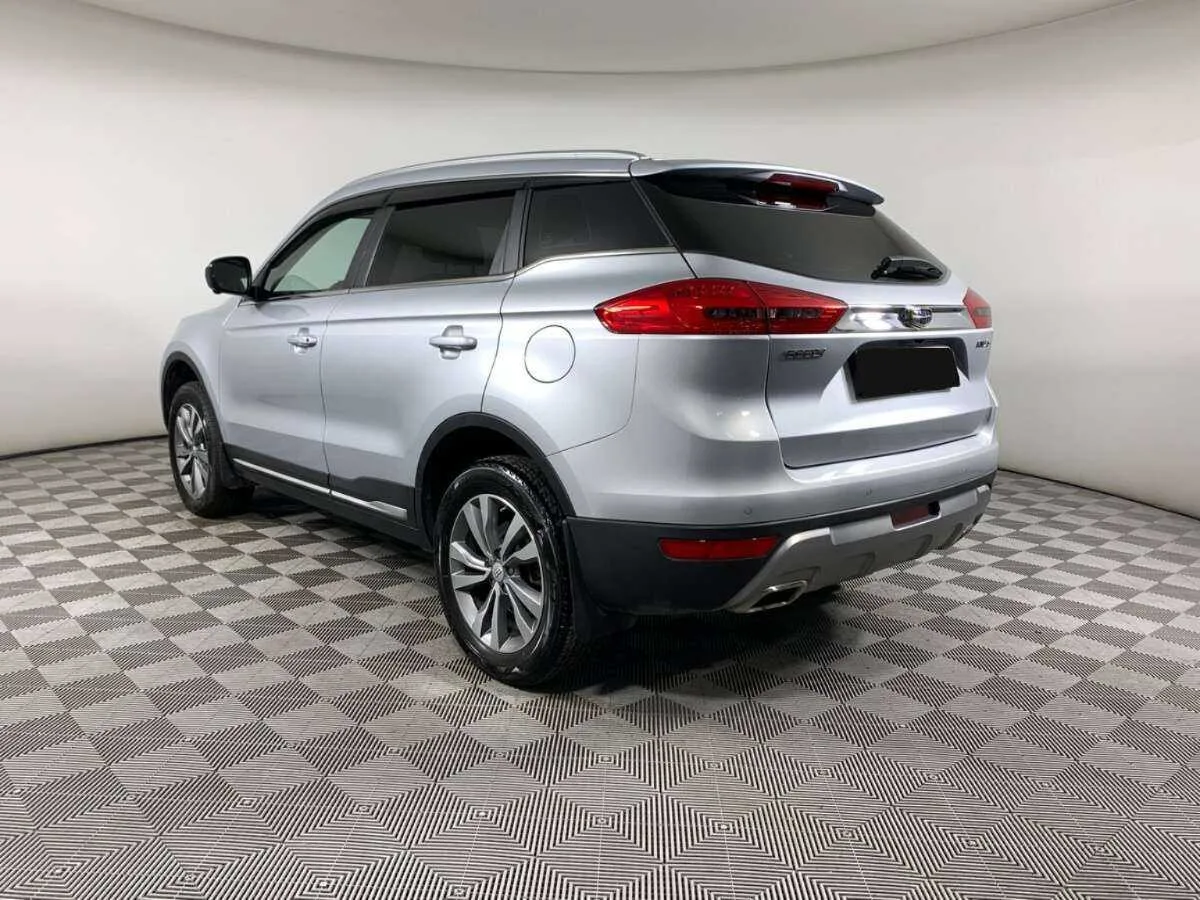 Geely Atlas