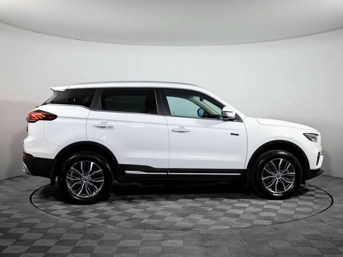 Geely Atlas Pro