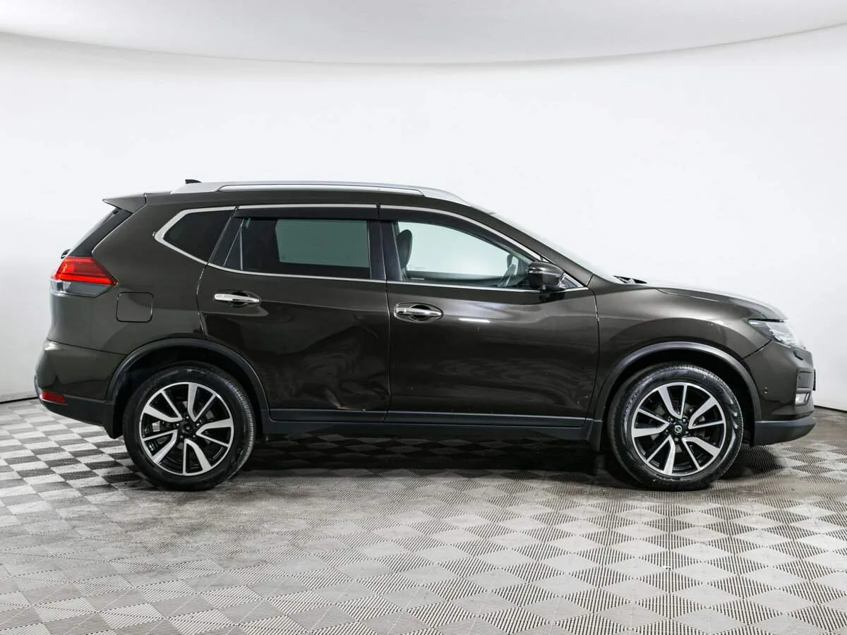 Nissan X Trail