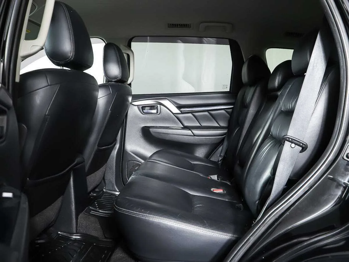 Mitsubishi Pajero Sport