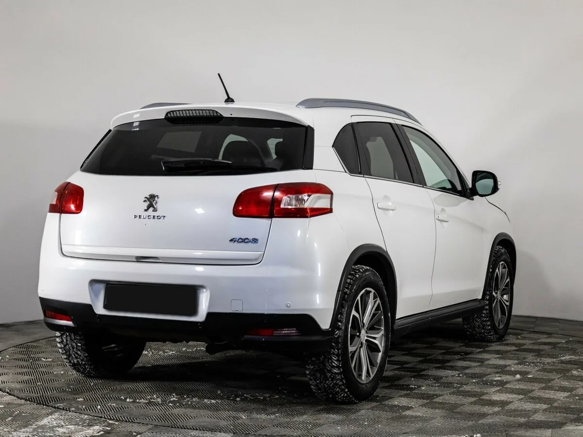 Peugeot 4008