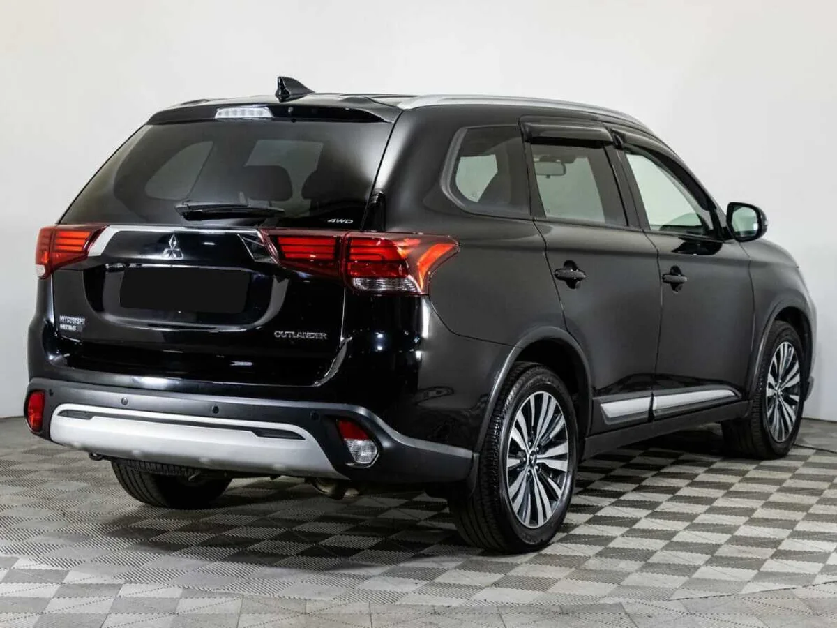 Mitsubishi Outlander