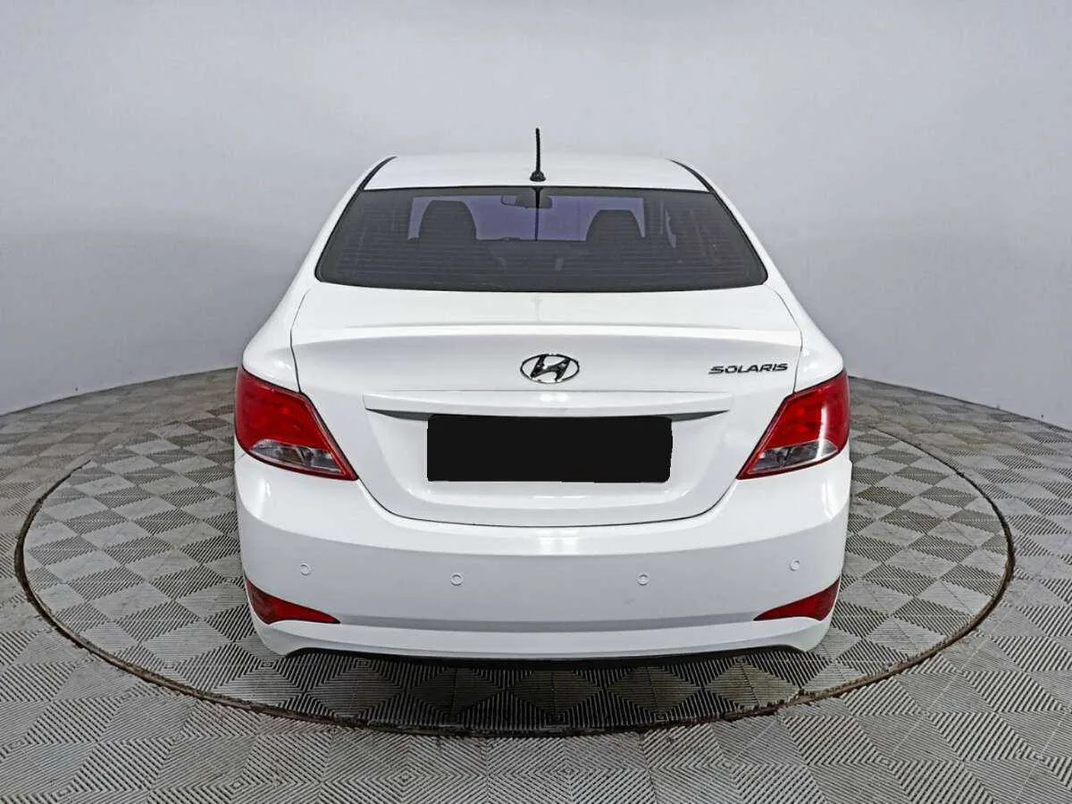 Hyundai Solaris