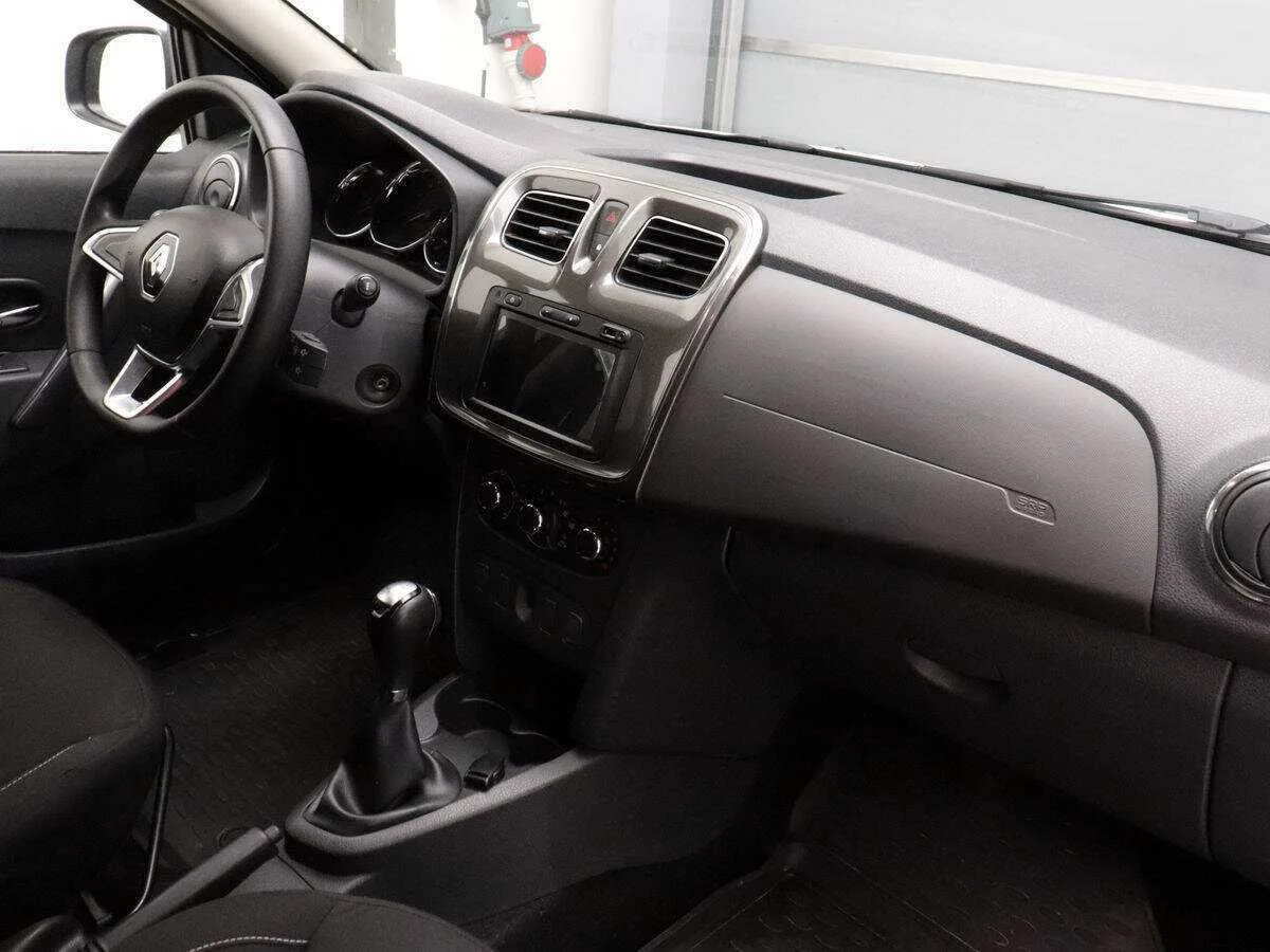 Renault Logan