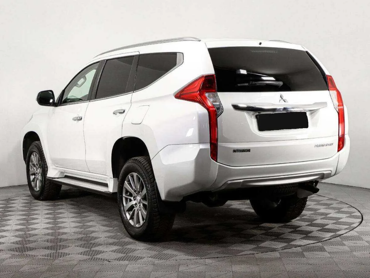 Mitsubishi Pajero Sport