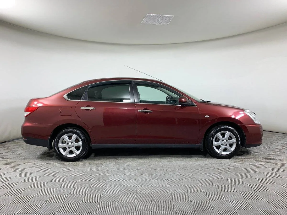 Nissan Almera
