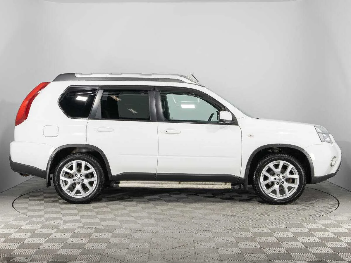 Nissan X Trail