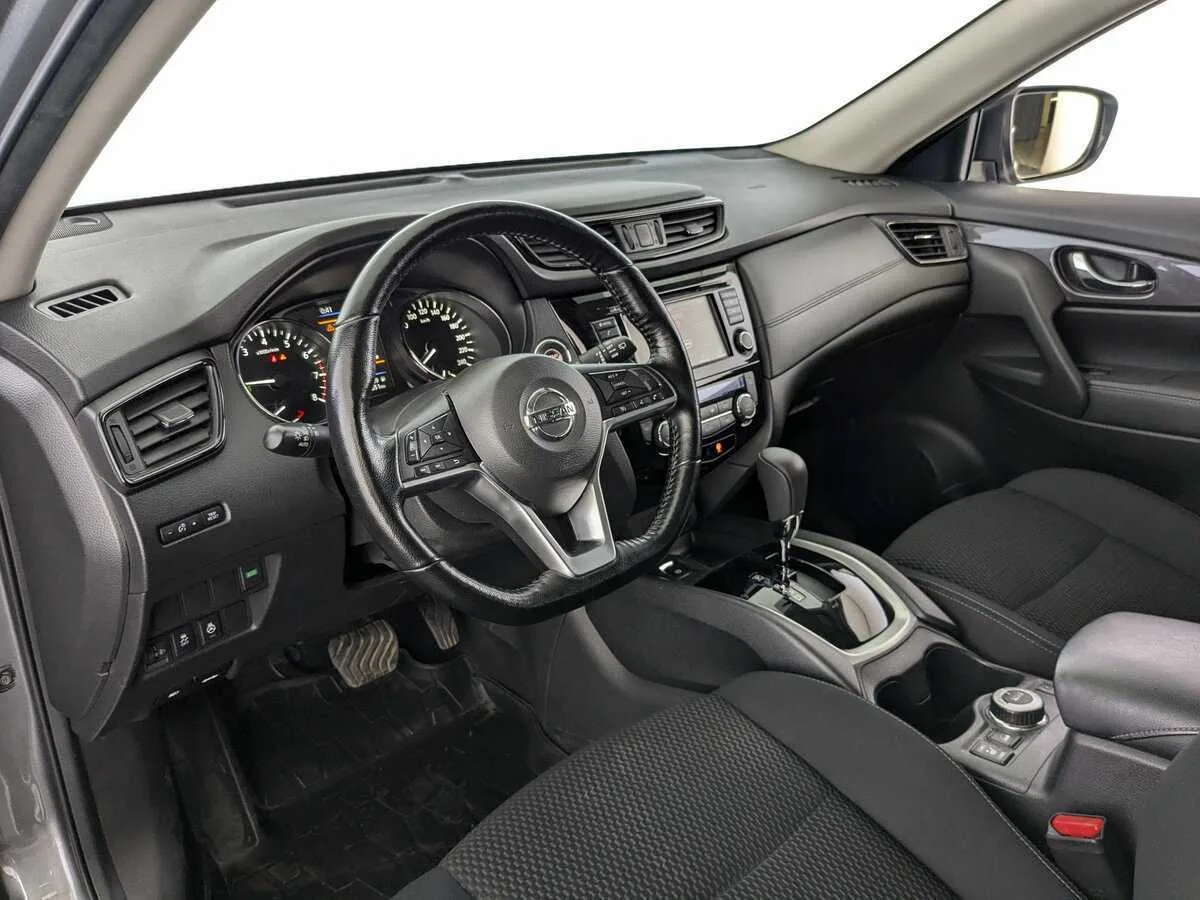 Nissan X Trail