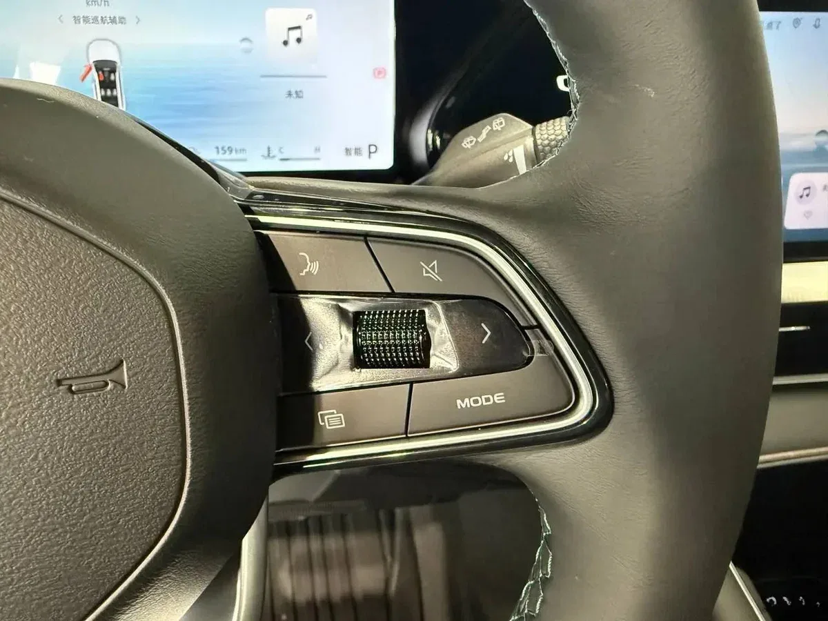 Geely Monjaro