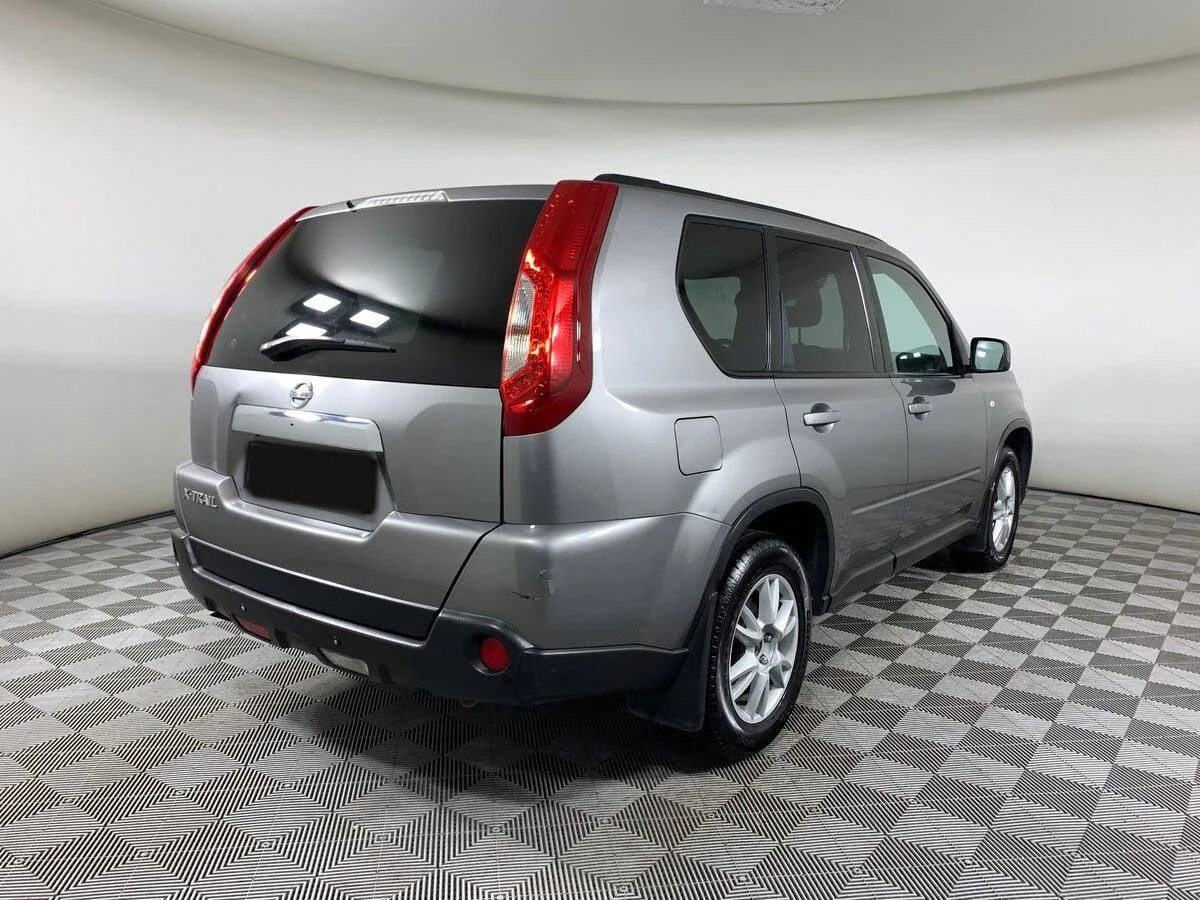 Nissan X Trail