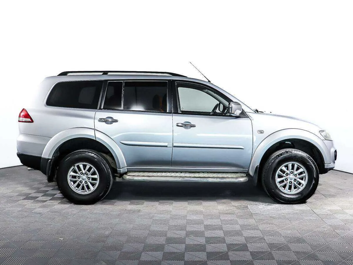 Mitsubishi Pajero Sport