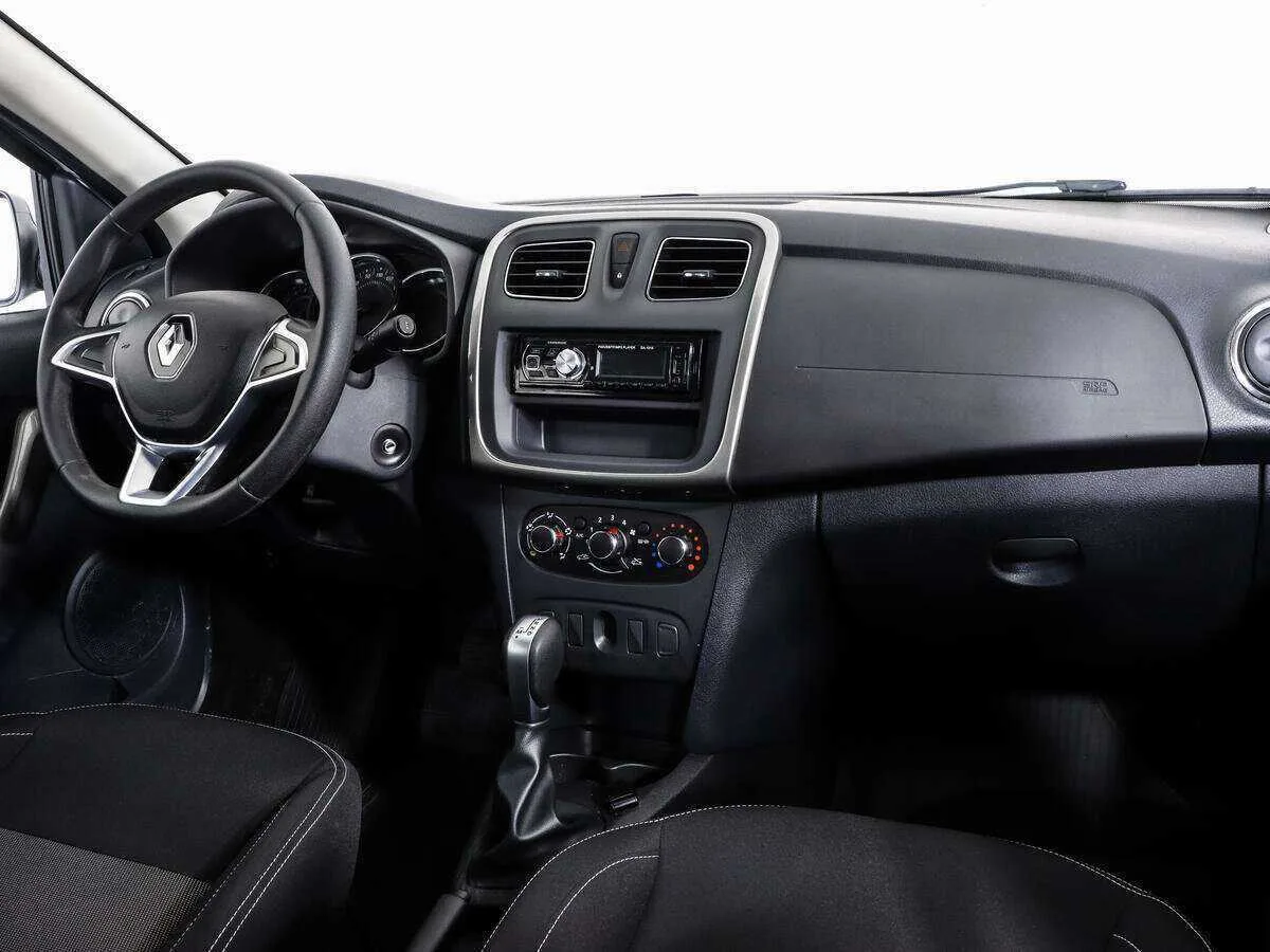 Renault Logan