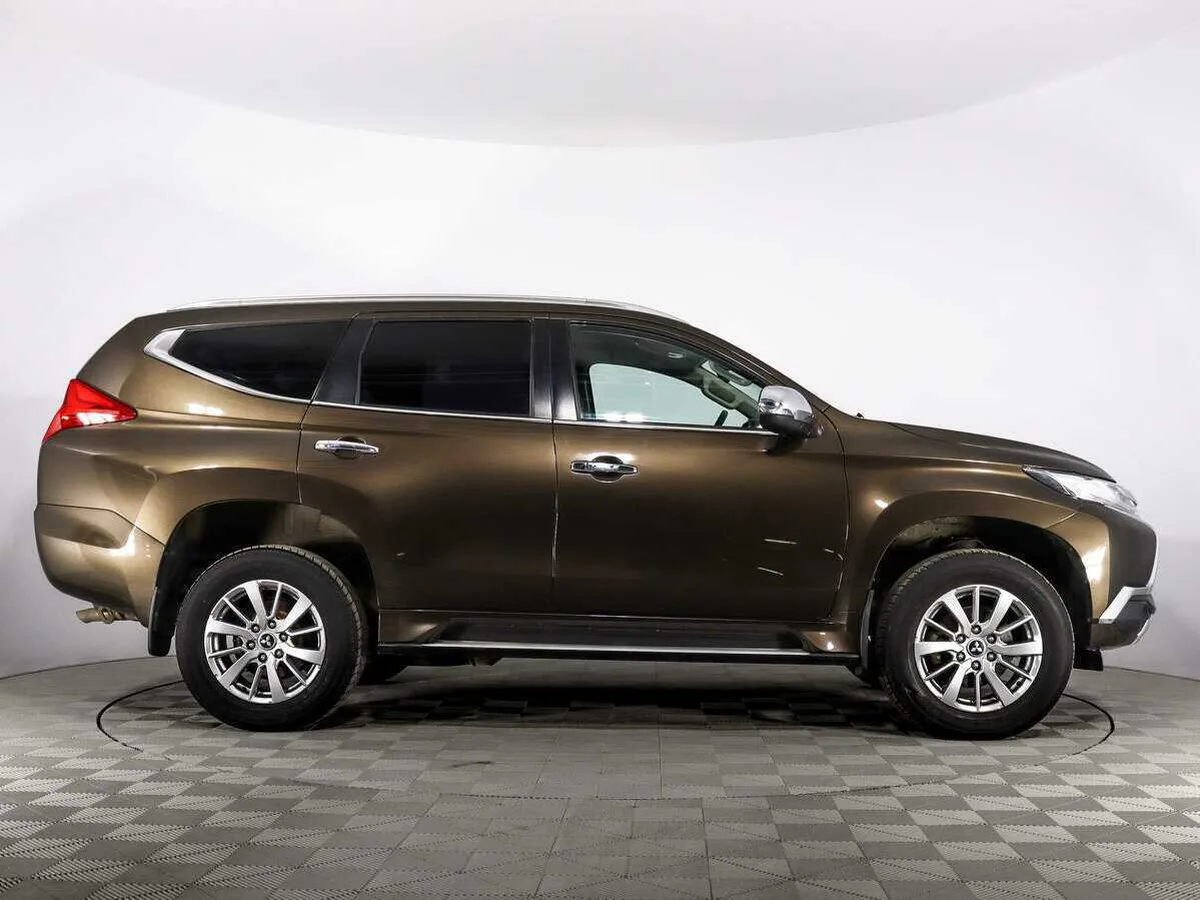 Mitsubishi Pajero Sport