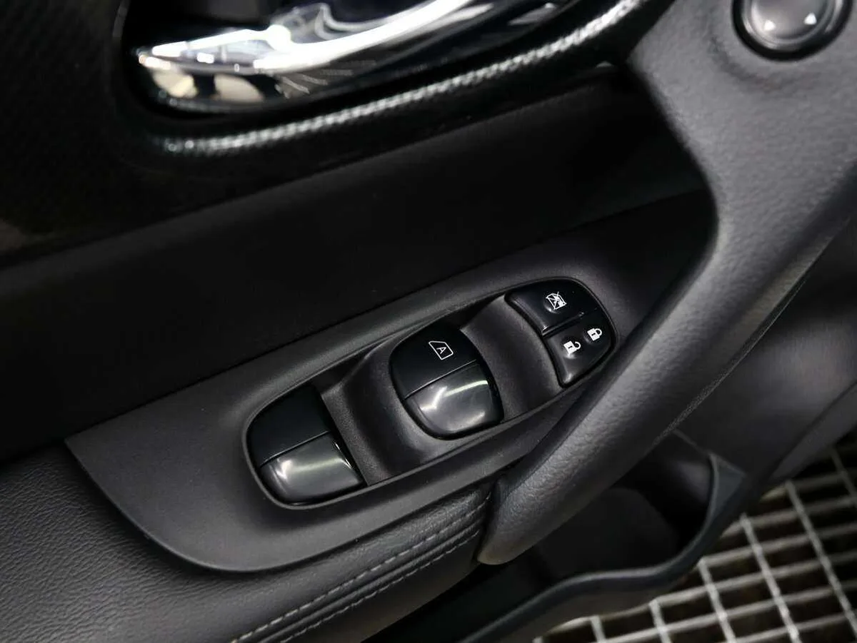 Nissan X Trail