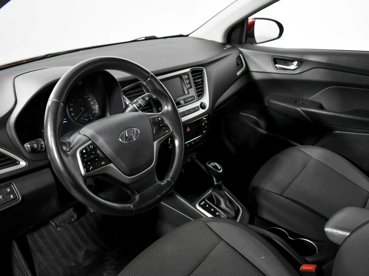 Hyundai Solaris