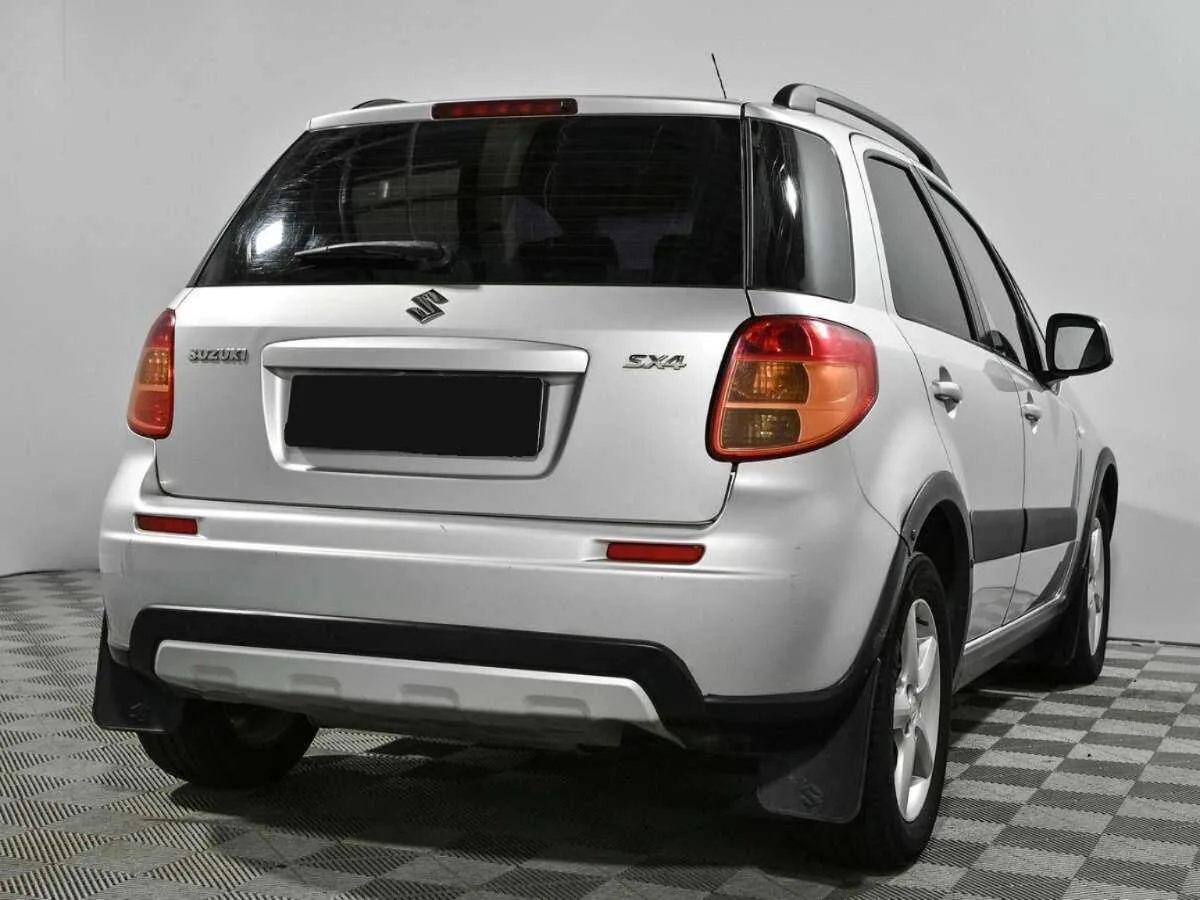 Suzuki SX4