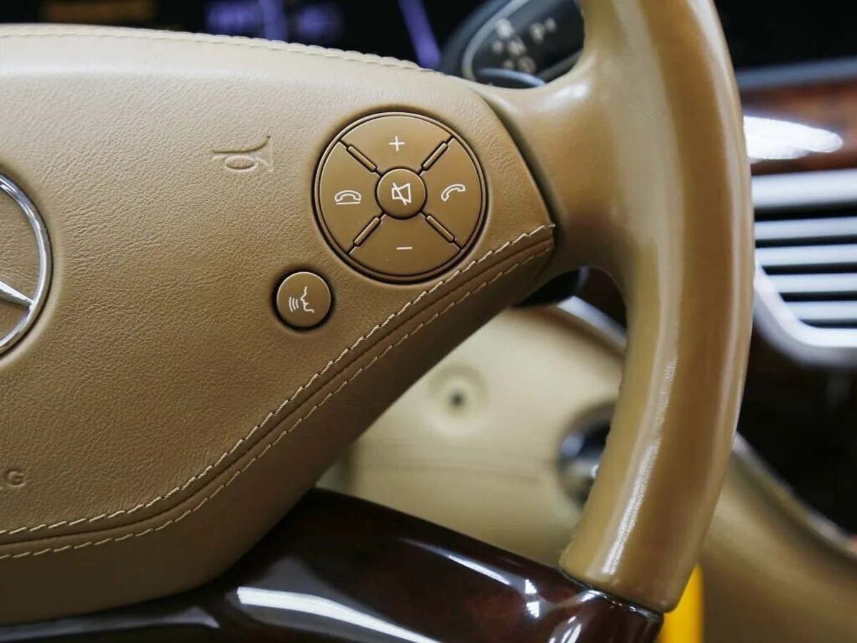 Mercedes-Benz S-Класс