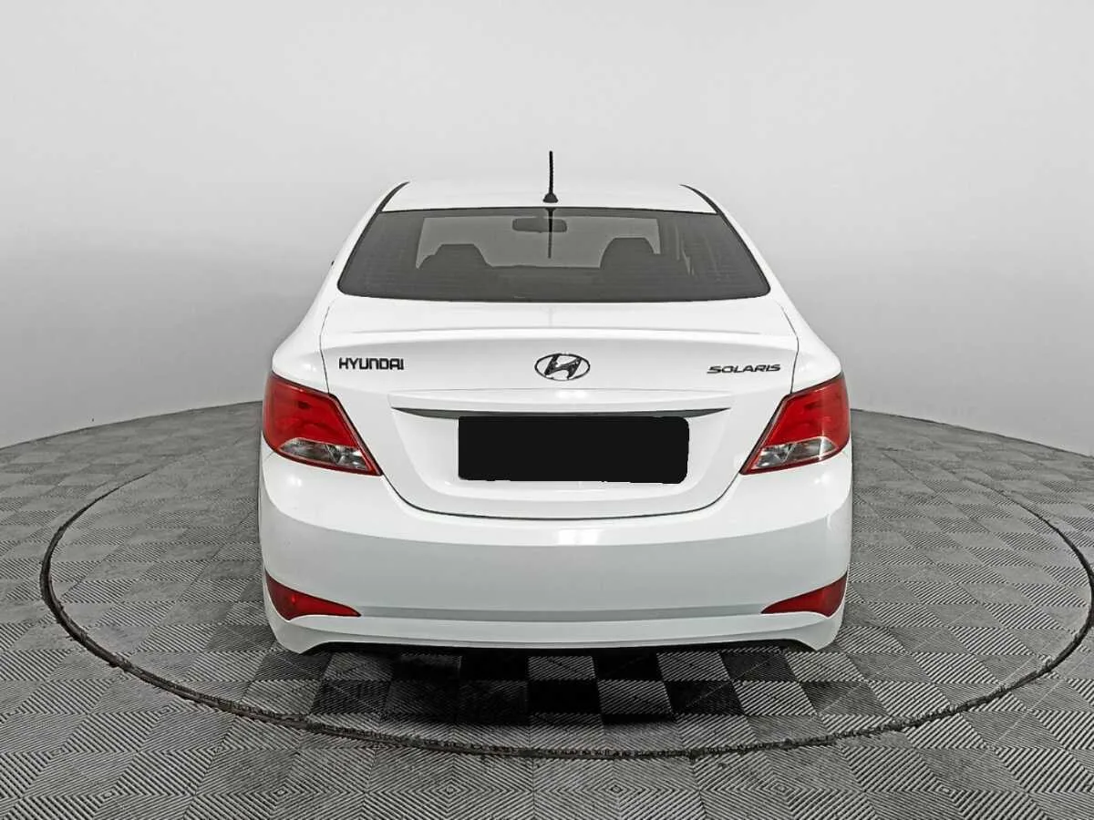 Hyundai Solaris