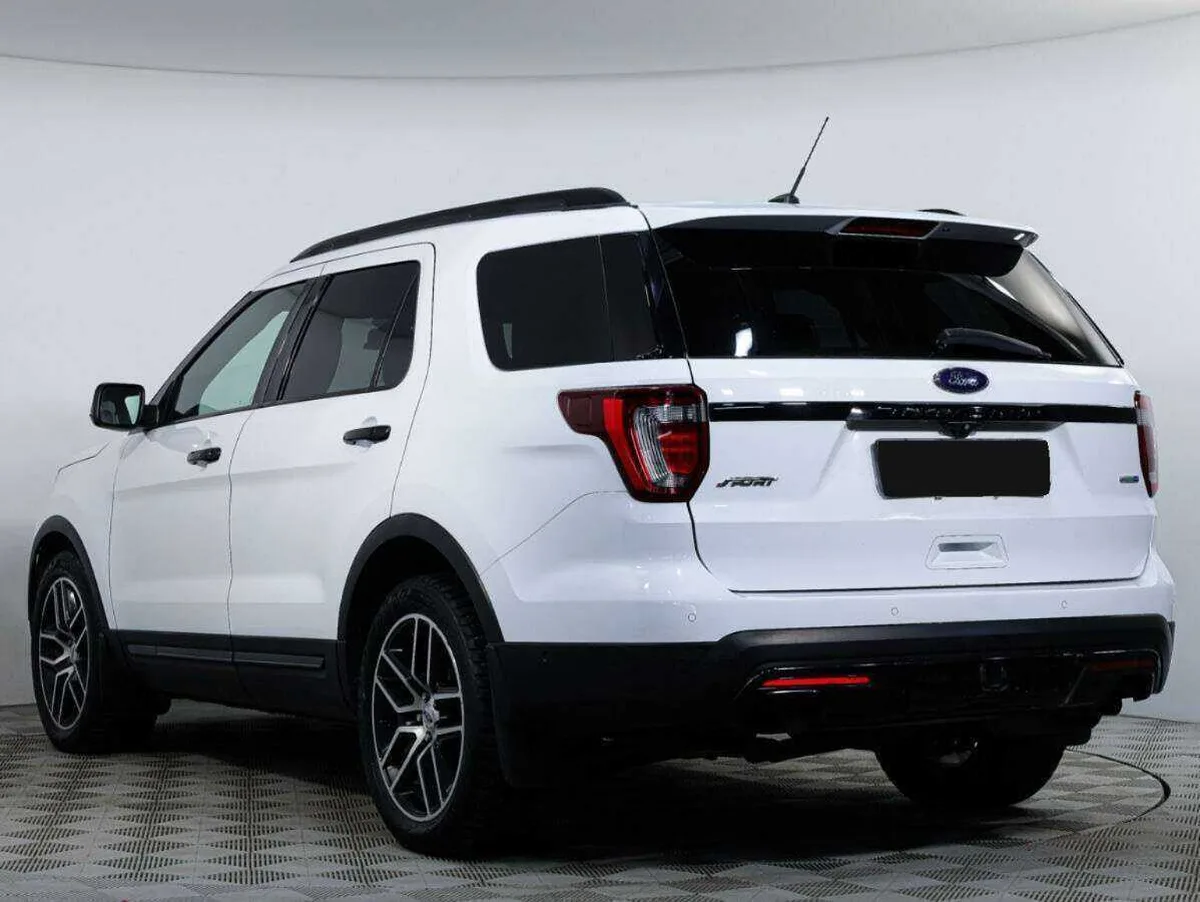Ford Explorer