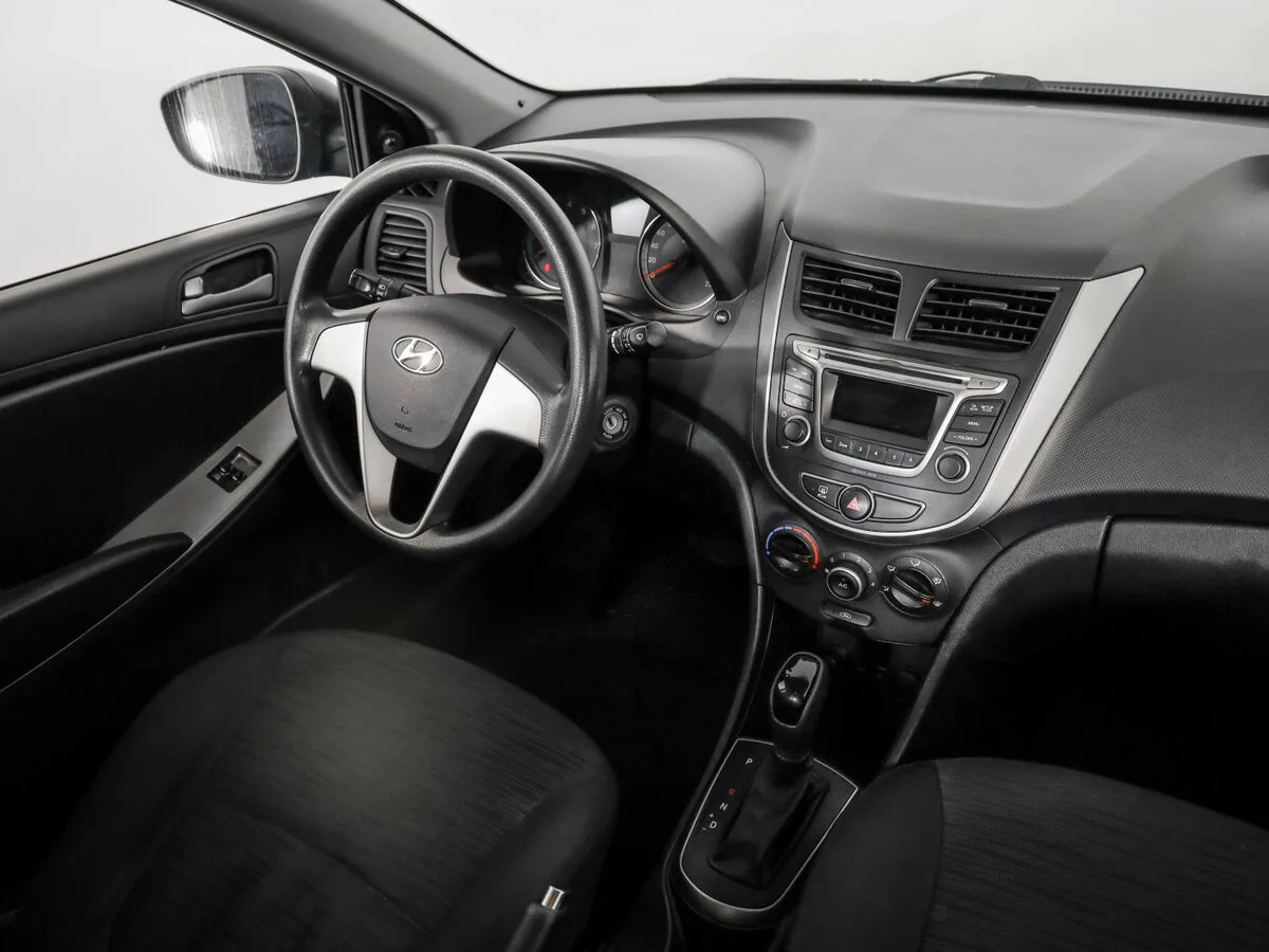 Hyundai Solaris