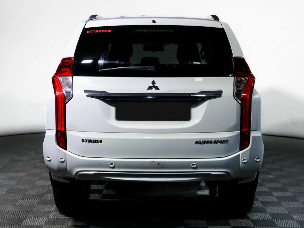 Mitsubishi Pajero Sport